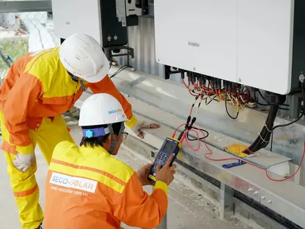 Elektroanlagenmonteur/in