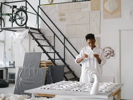 Figurenkeramformer/in