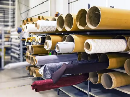Produktpr&uuml;fer/in Textil