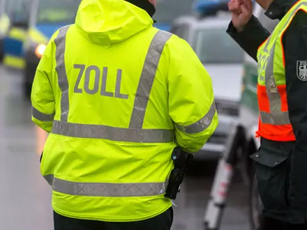 Beamte/r Mittleren Nichttechnischen Zolldienst