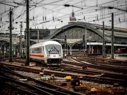 Eisenbahner/in Betriebsdienst Fachrichtung Fahrweg